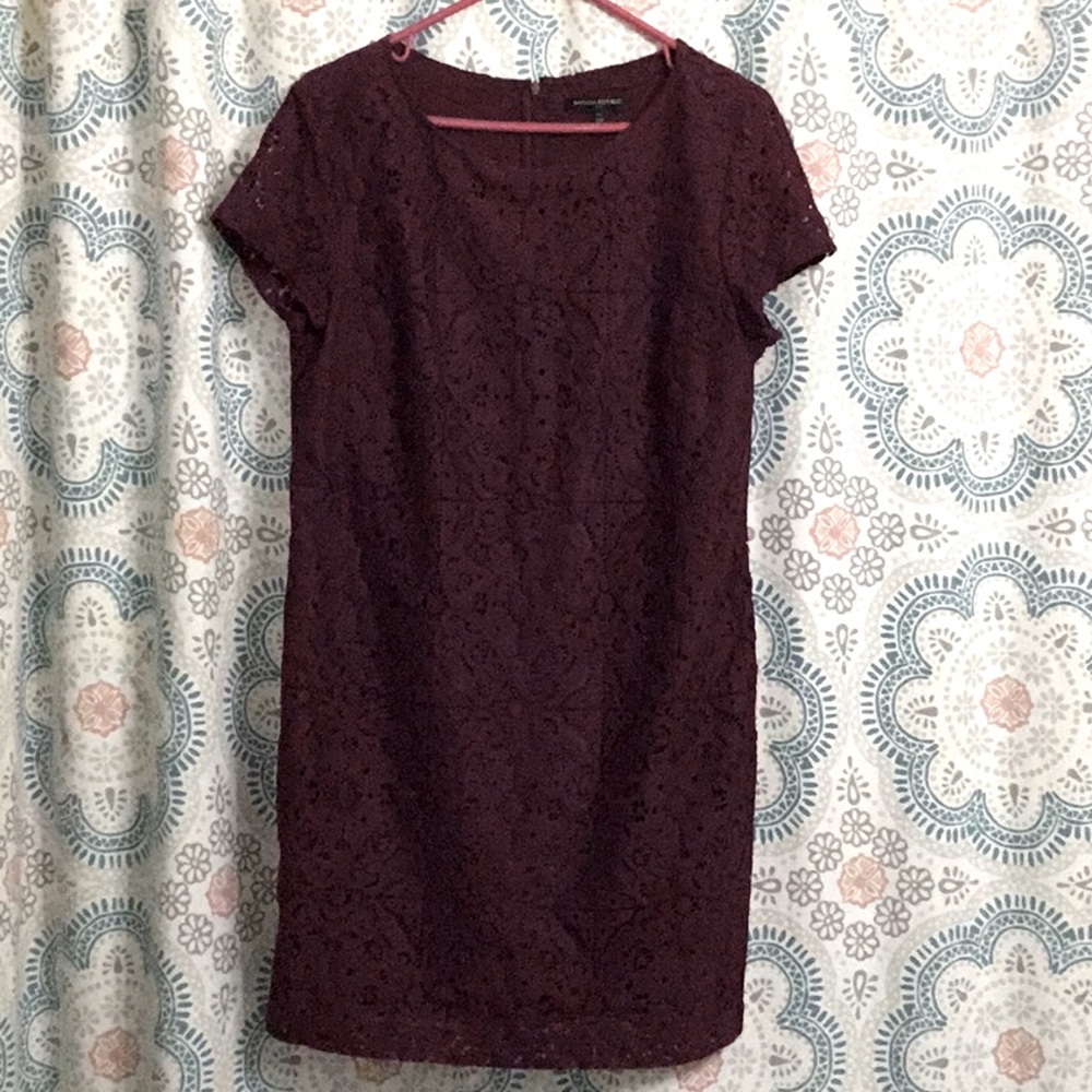 Burgundy Banana Republic sheath dress. Absolutely beautiful worn 1x
